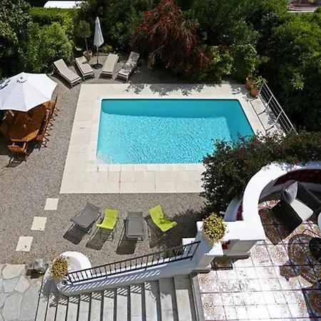 Les Roses Blanches Villa